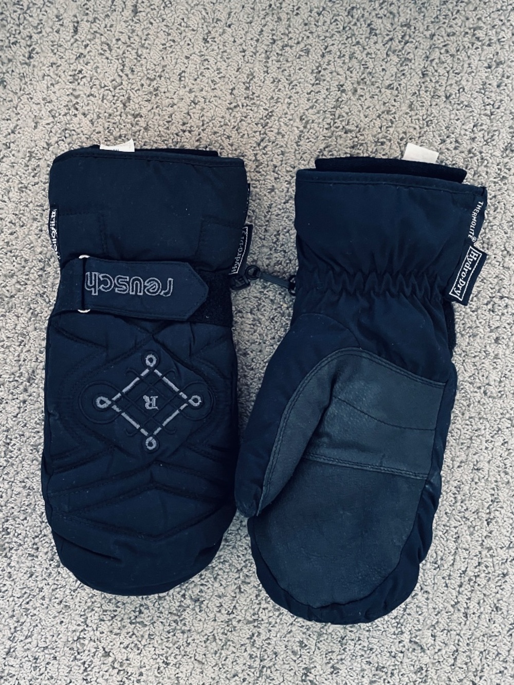 Reushch-hydro dry mittens- ladies medium